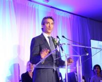 Dr. Christopher S. Ahmad speaking at the 2019 Doctors of Distinction Awards Ceremony.